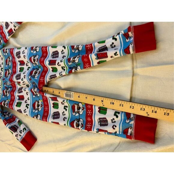 Buccee Christmas thermal pajamas size 4t buttons red green - Picture 9 of 9